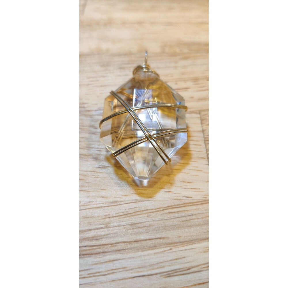 Crystal Pendant Only Wrapped In Gold Tone Wire - Picture 1 of 6